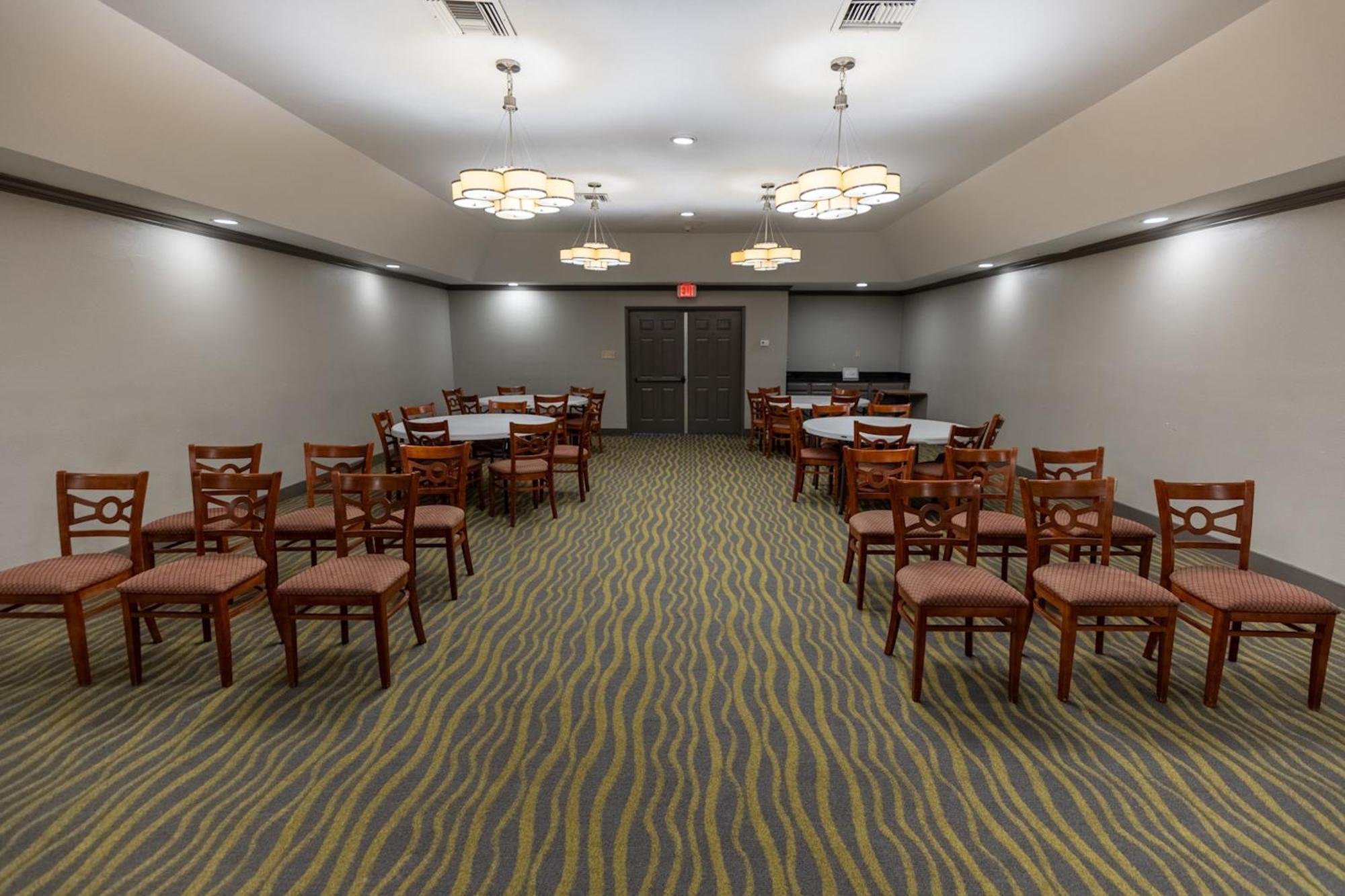 Red Roof Inn & Suites Irving - Dfw Airport South Exteriör bild